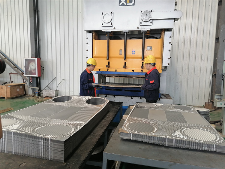 板式換熱器選材設(shè)計(jì) 板式換熱器選材設(shè)計(jì)